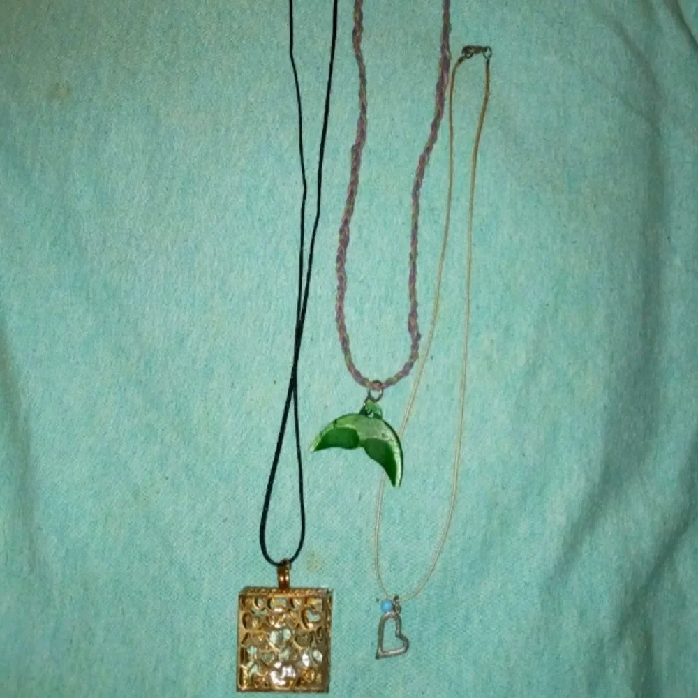 Two Handmade Necklaces - Picture 1 of 5